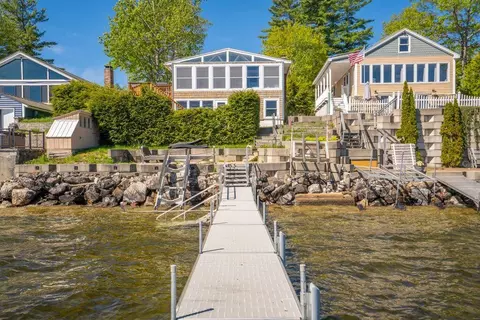 18 S Beach St, Sebago, ME 04029