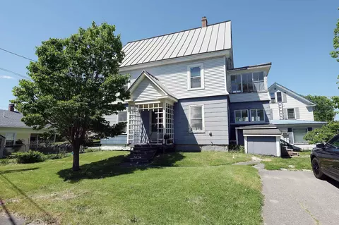 3 Grand St, Augusta, ME 04330