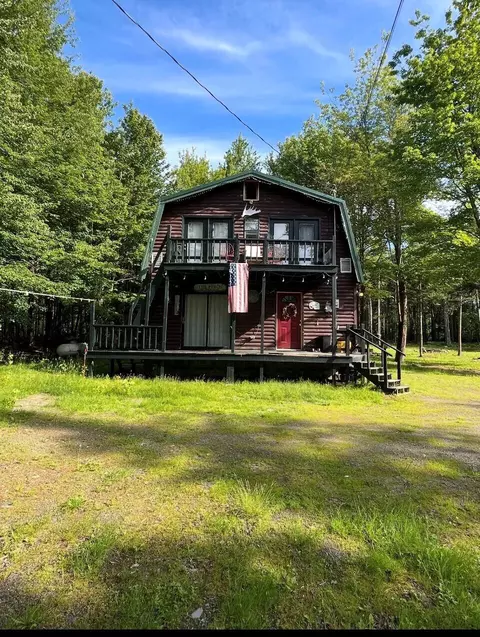 352 Stickney Hill Rd, Brownville, ME 04414