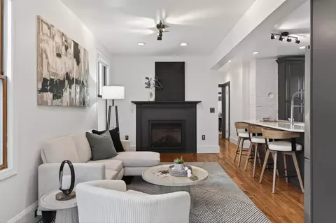 20 Dow St #1, Portland, ME 04102