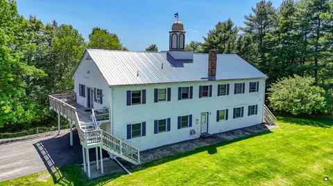 3 Janabye Ln, Hallowell, ME 04347