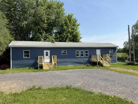 20 Fox Hill Rd, Athens, ME 04912