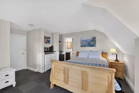 Bedroom - 302 Eddy Rd #312, Edgecomb, ME 04556 photo 1 of 5