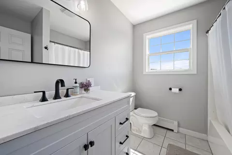 Bath - 4 Maefield Ln, Hudson, ME 04449 photo 3 of 3