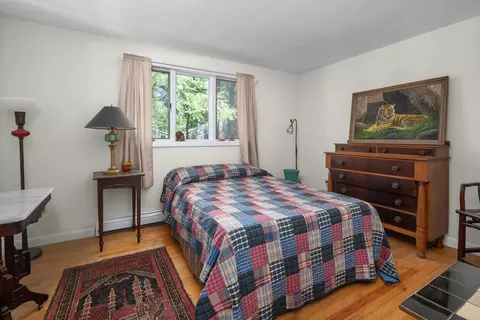 Bedroom - 43 Cedar Ln, Ogunquit, ME 03907 photo 2 of 2