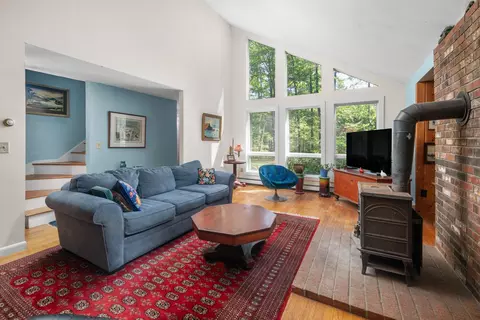 Living - 43 Cedar Ln, Ogunquit, ME 03907 photo 1 of 3