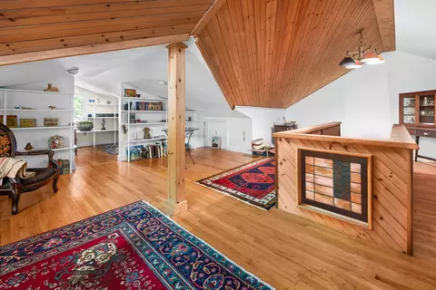 Entry Way - 43 Cedar Ln, Ogunquit, ME 03907 photo 3 of 3