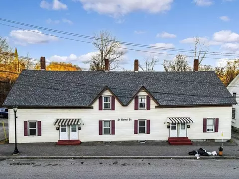 21 Bond St, Augusta, ME 04330