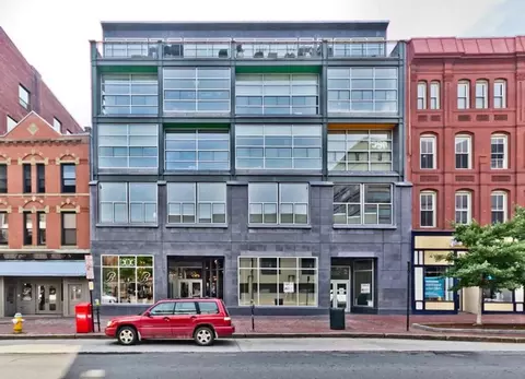 15 Brown St #203, Portland, ME 04101