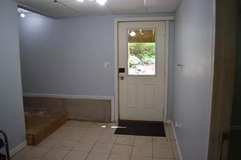 Entry Way - 3 Echo Ln #3 & 5, Phippsburg, ME 04562 photo 2 of 2