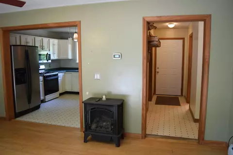 Entry Way - 3 Echo Ln #3 & 5, Phippsburg, ME 04562 photo 1 of 2