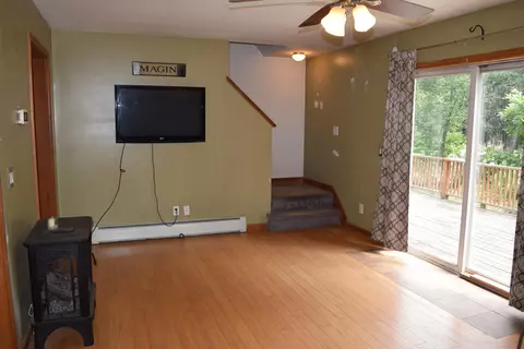 Living - 3 Echo Ln #3 & 5, Phippsburg, ME 04562 photo 2 of 7