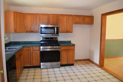 Kitchen - 3 Echo Ln #3 & 5, Phippsburg, ME 04562 photo 3 of 5
