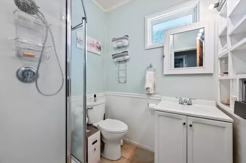 Bath - 6 Chamberlain St, Brewer, ME 04412 photo 4 of 4