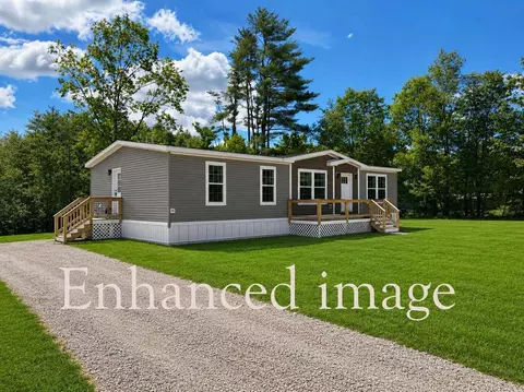45 Bean St, Turner, ME 04282