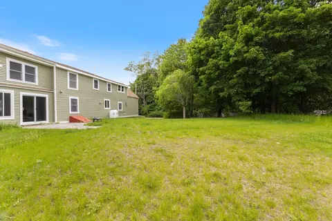 Exterior - 4 N Gorham Rd, Gorham, ME 04038 photo 4 of 6