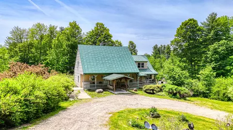 383 S Solon Rd, Solon, ME 04979