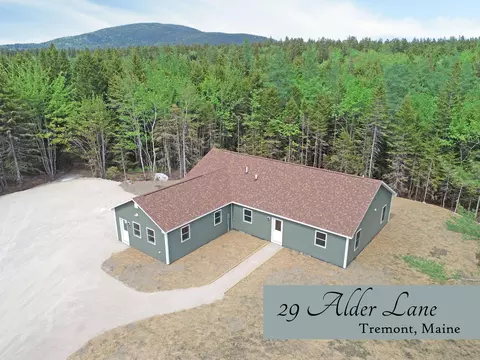 29 Alder Ln, Tremont, ME 04612