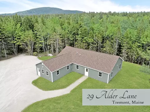 29 Alder Ln, Tremont, ME 04612