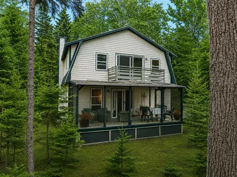 103 Pine Heath Rd, Bar Harbor, ME 04609
