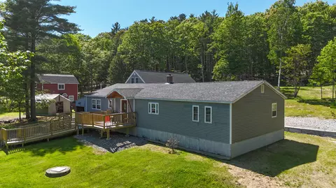21 Mallard Ln, Augusta, ME 04330