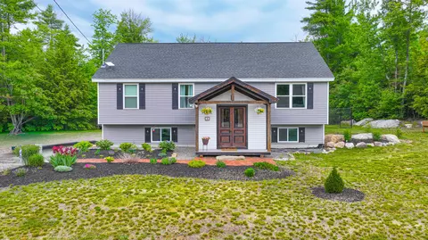 4 Hill Farm Ln, Fryeburg, ME 04037