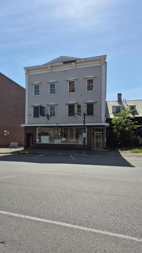 136 Main St, Fairfield, ME 04937