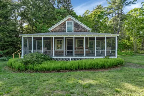 41 Charleston Rd, Chebeague Island, ME 04017
