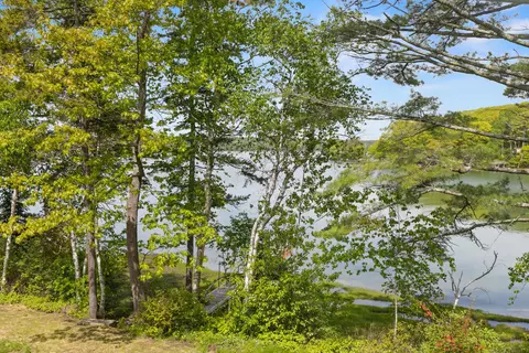 View/Area - 10 Chickadee Ln, Freeport, ME 04032 photo 5 of 14