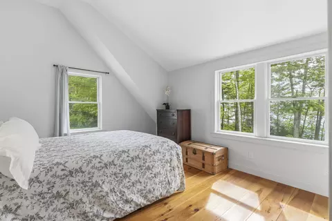 Bedroom - 10 Chickadee Ln, Freeport, ME 04032 photo 4 of 9