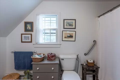 Bath - 80 E Waldo Rd, Waldo, ME 04915 photo 2 of 6