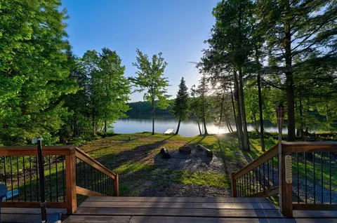 122 Hoover Ln, Lincoln, ME 04457
