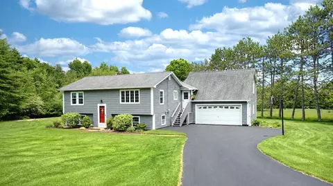 74 Waterhouse Rd, Gorham, ME 04038