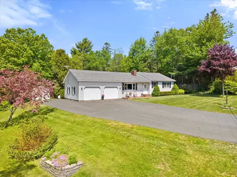258 Moore Rd, Ellsworth, ME 04605
