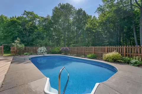 121 Six Rod Rd, Fairfield, ME 04937