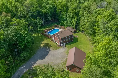 121 Six Rod Rd, Fairfield, ME 04937