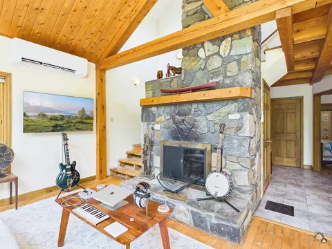 Living - 69 Coolidge Rd, Wayne, ME 04284 photo 2 of 3