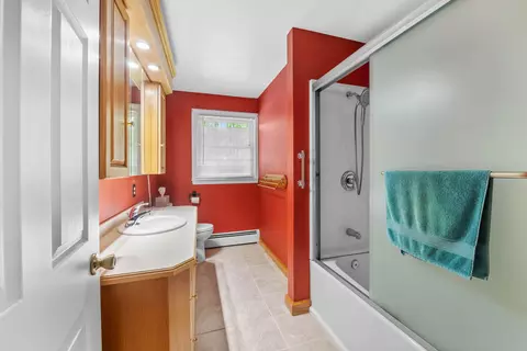 Bath - 460 Pool St, Biddeford, ME 04005 photo 1 of 1