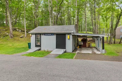 Exterior - 460 Pool St, Biddeford, ME 04005 photo 4 of 12