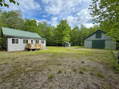Exterior - 11 Bartlett Rd, Springfield, ME 04487 photo 4 of 16
