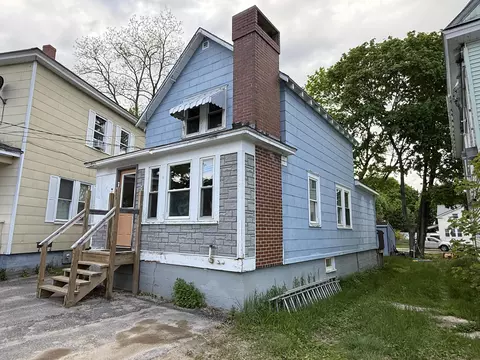 89 A Elm St, Millinocket, ME 04462