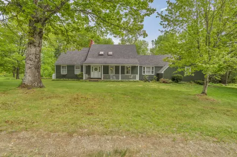 101 Staples Rd, New Vineyard, ME 04956