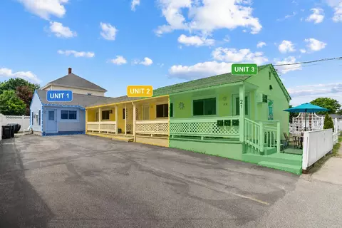 21 Milliken St, Old Orchard Beach, ME 04064
