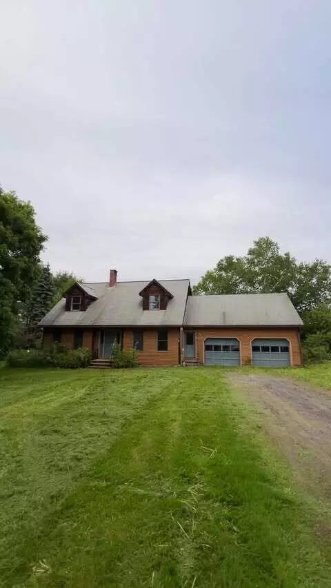 289 Ridge Rd, Monmouth, ME 04259
