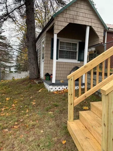 Exterior - 29 Somerset St, Millinocket, ME 04462 photo 9 of 11