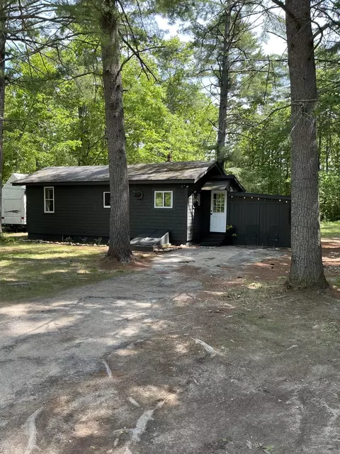 44 Oxford Homes For Sale & Oxford, ME Real Estate - Movoto