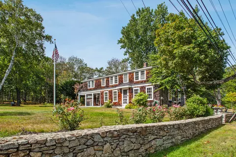 Exterior - 378 Pool St, Biddeford, ME 04005 photo 9 of 9