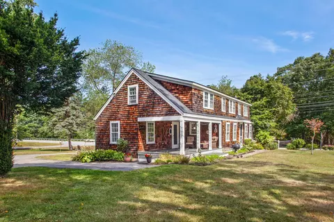 Exterior - 378 Pool St, Biddeford, ME 04005 photo 2 of 9