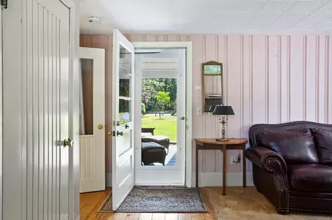 Entry Way - 378 Pool St, Biddeford, ME 04005 photo 4 of 4