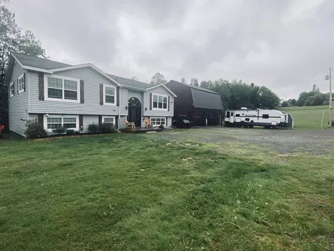 55 Cherry Hill St, Monticello, ME 04760